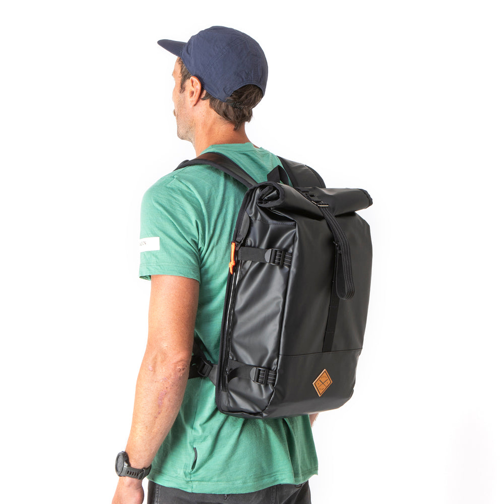 Restrap Rolltop Backpack - reppu 22 L