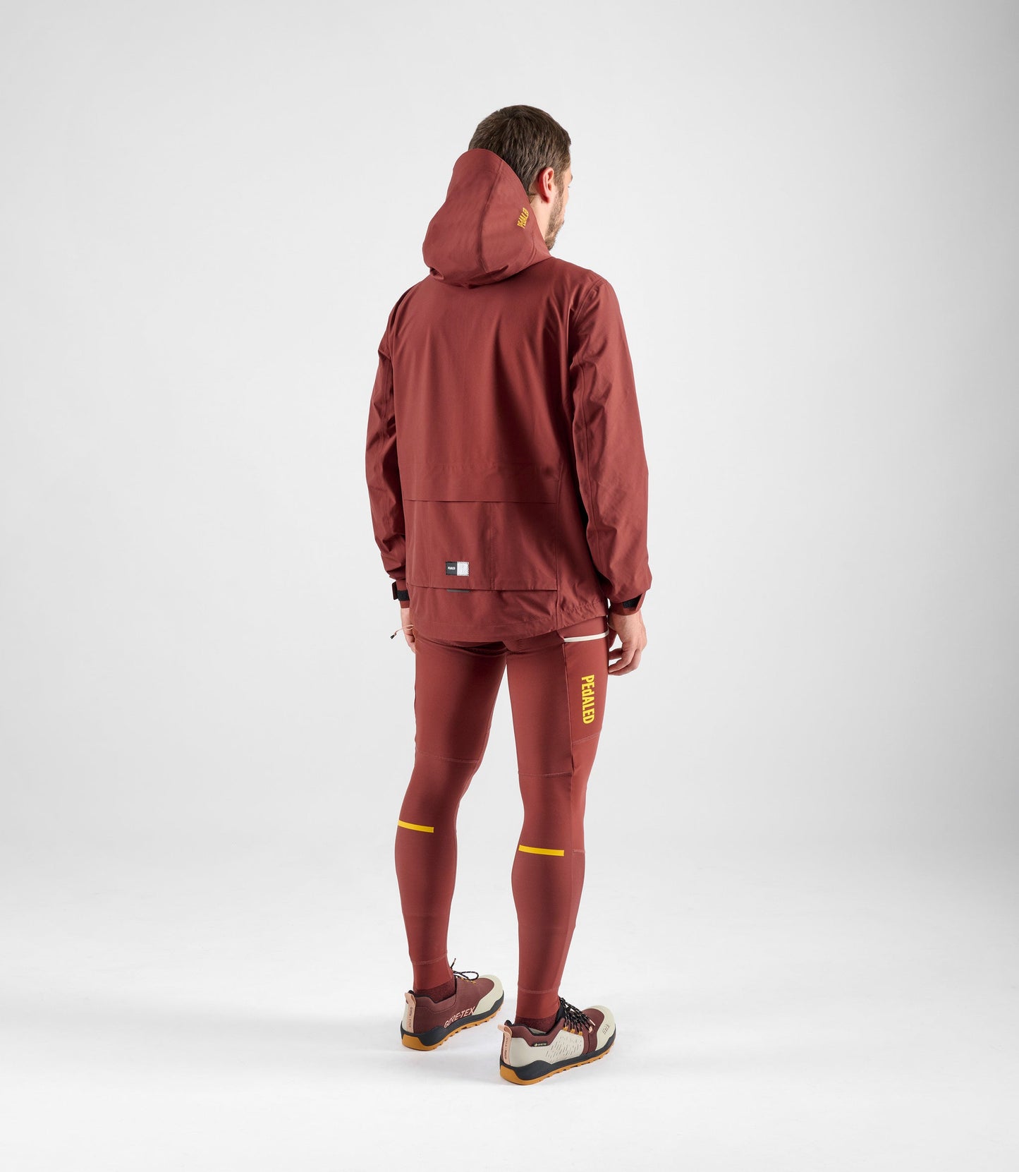 PEDALED ODYSSEY Shell Jacket Mörkröd - vattentät cykeljacka