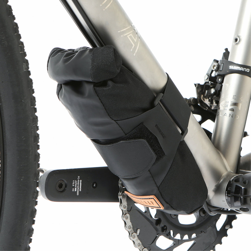 Restrap Downtube Bag - nyssäkkä downtubeen