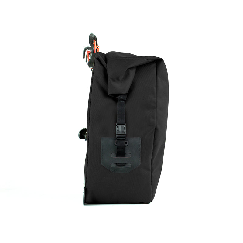 Restrap Pannier Large - 22 litran sivulaukku