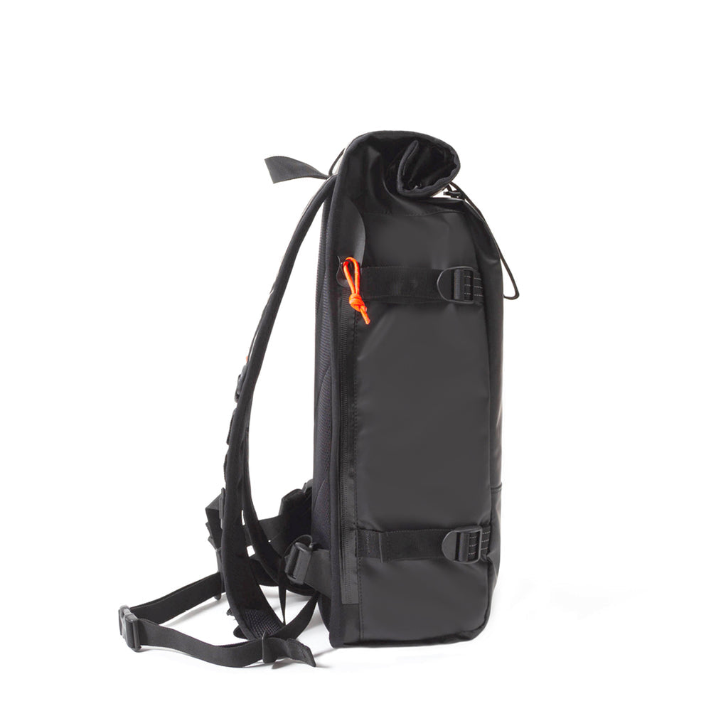 Restrap Rolltop Backpack - reppu 22 L