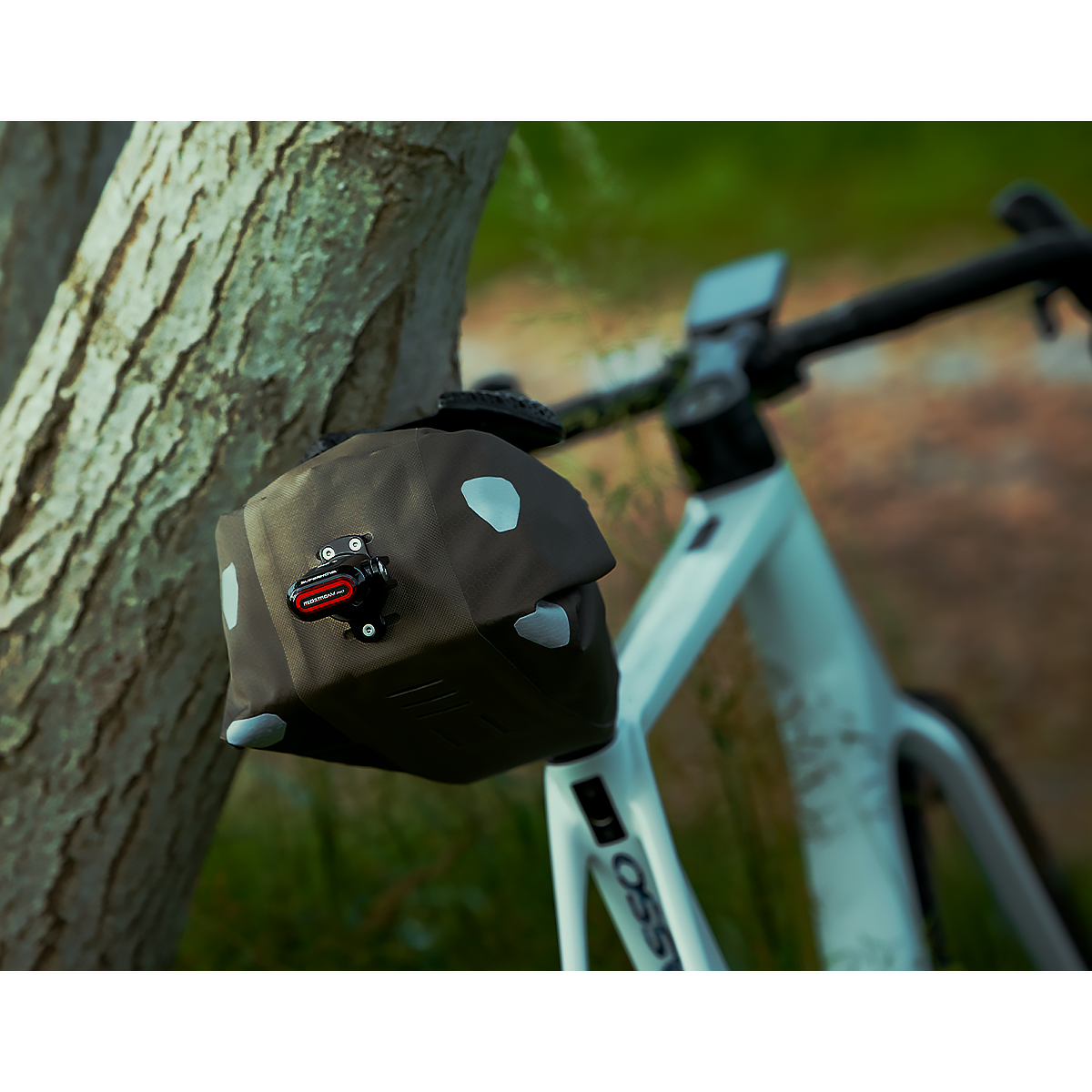 Supernova REDSTREAM Saddle Bag Mounting Kit - takavalon kiinnike satulalaukkuun