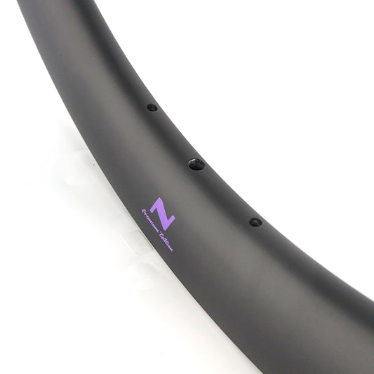 NXT40CGX 700C" 40mm korkea Gravel hiilikuitukehä tubeless