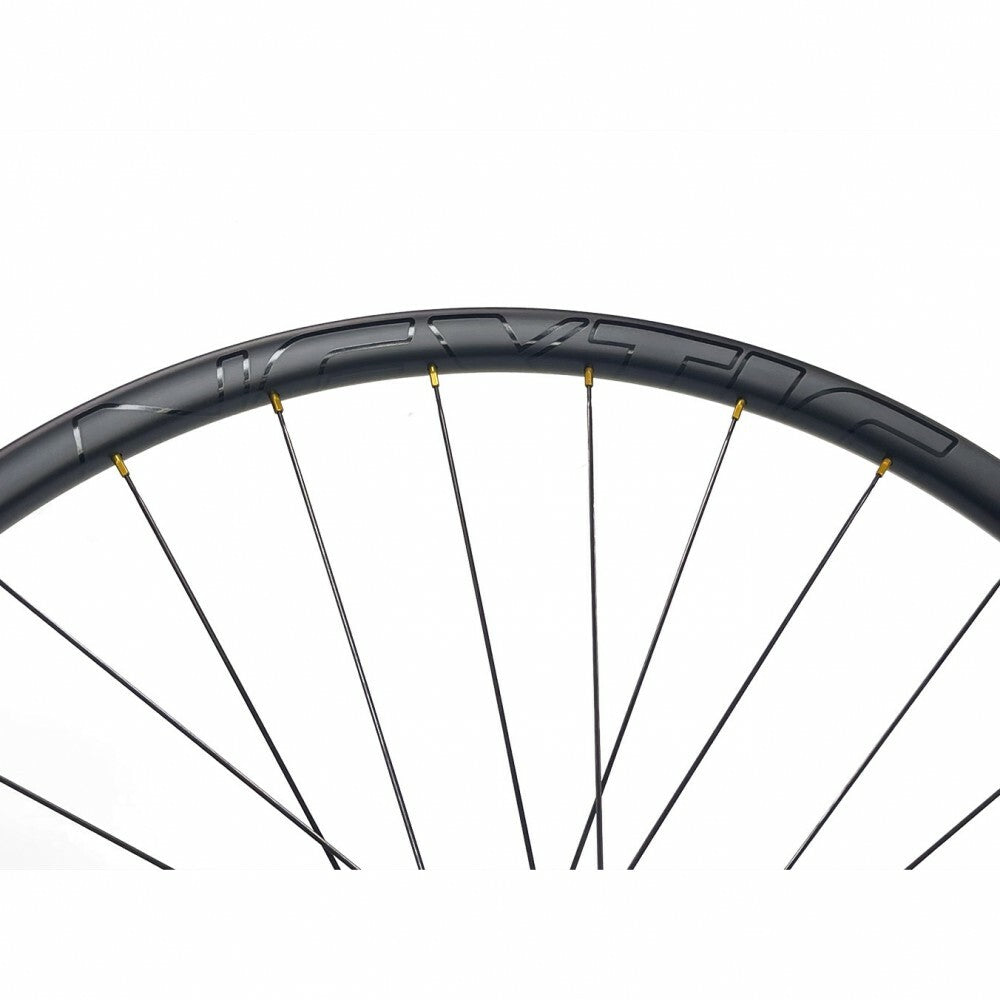 Alpha NXT29VM30U 29" 30mm leveä Hiilikuitukehä