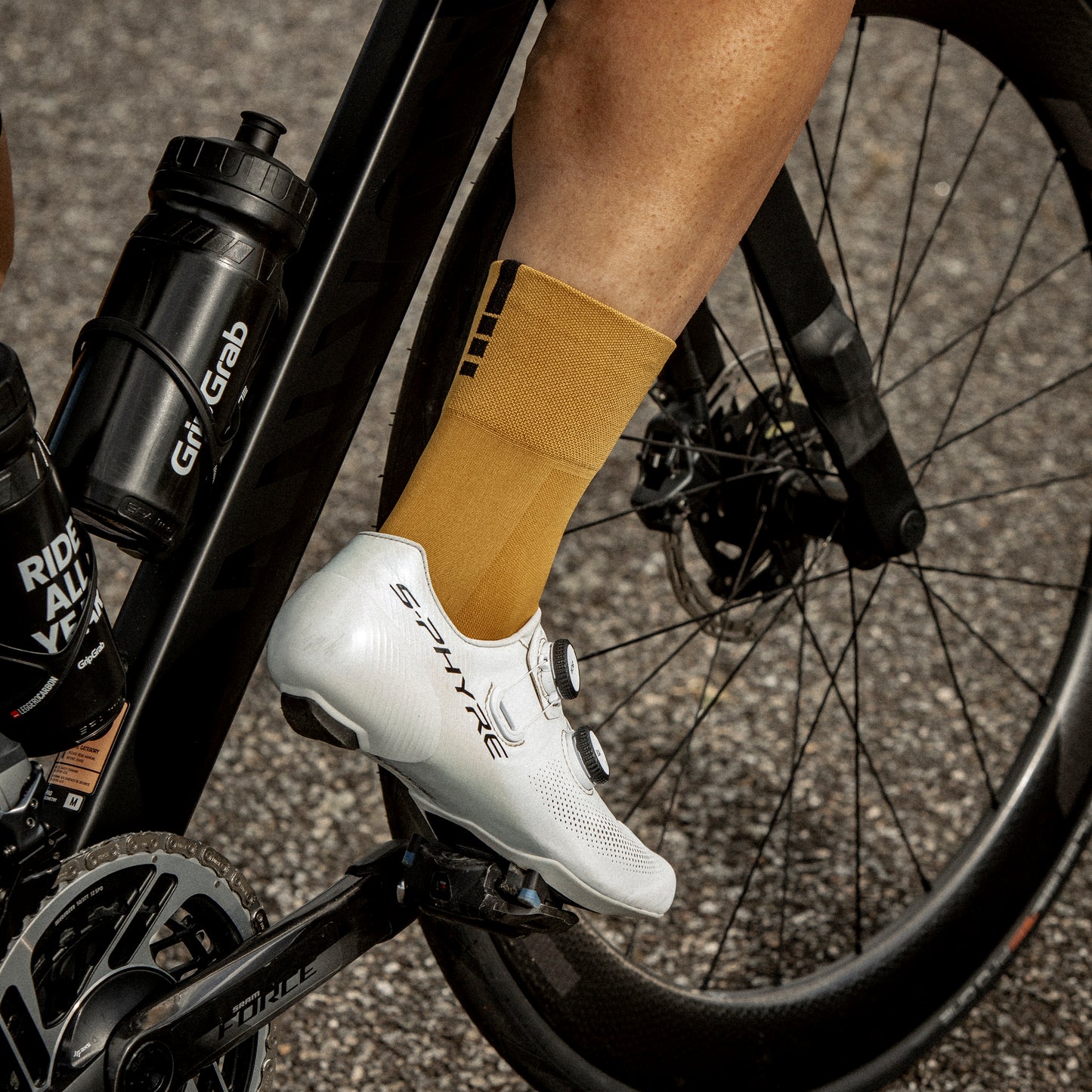 GripGrab Lightweight SL Regular Cut Summer Socks - sukat keskipitkällä varrella