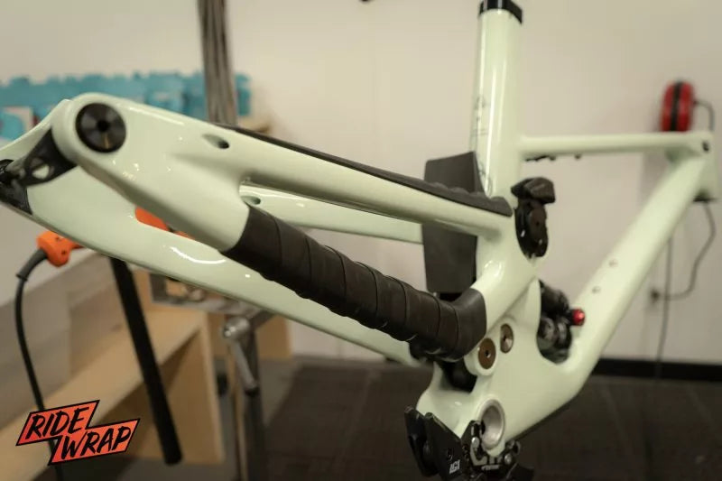 RideWrap Chainstay Armor - suojanauha takahaarukkaan