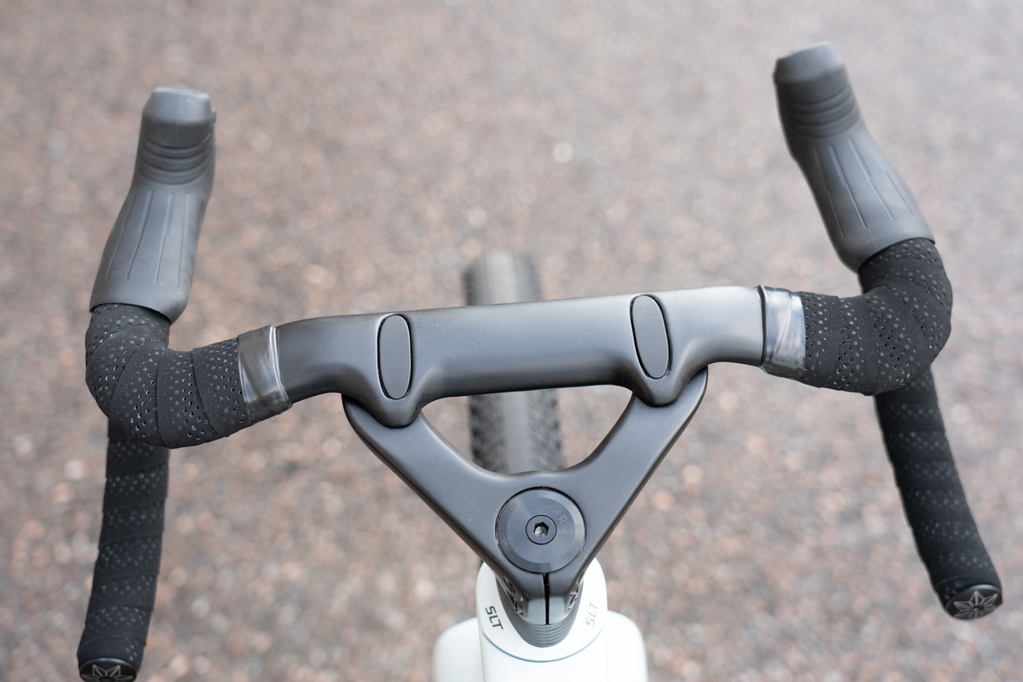 Fara Gr4 - Force XPLR / X0 Eagle mullet - Cycled Shop Edition - koko S / 49 cm