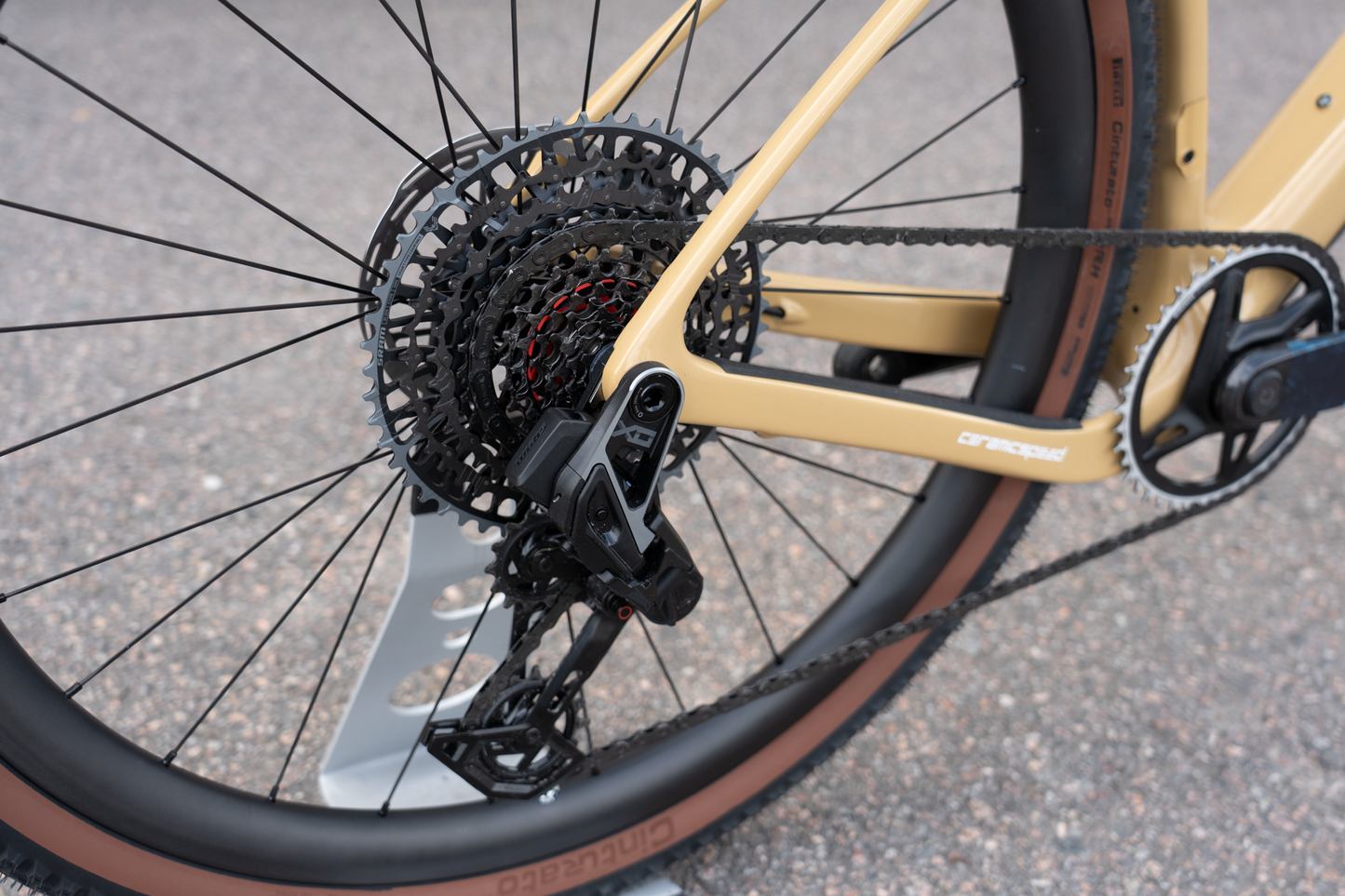 Fara Gr4 - Force XPLR E1 w/PowerMeter - Cycled Shop Edition - koko L/53 cm