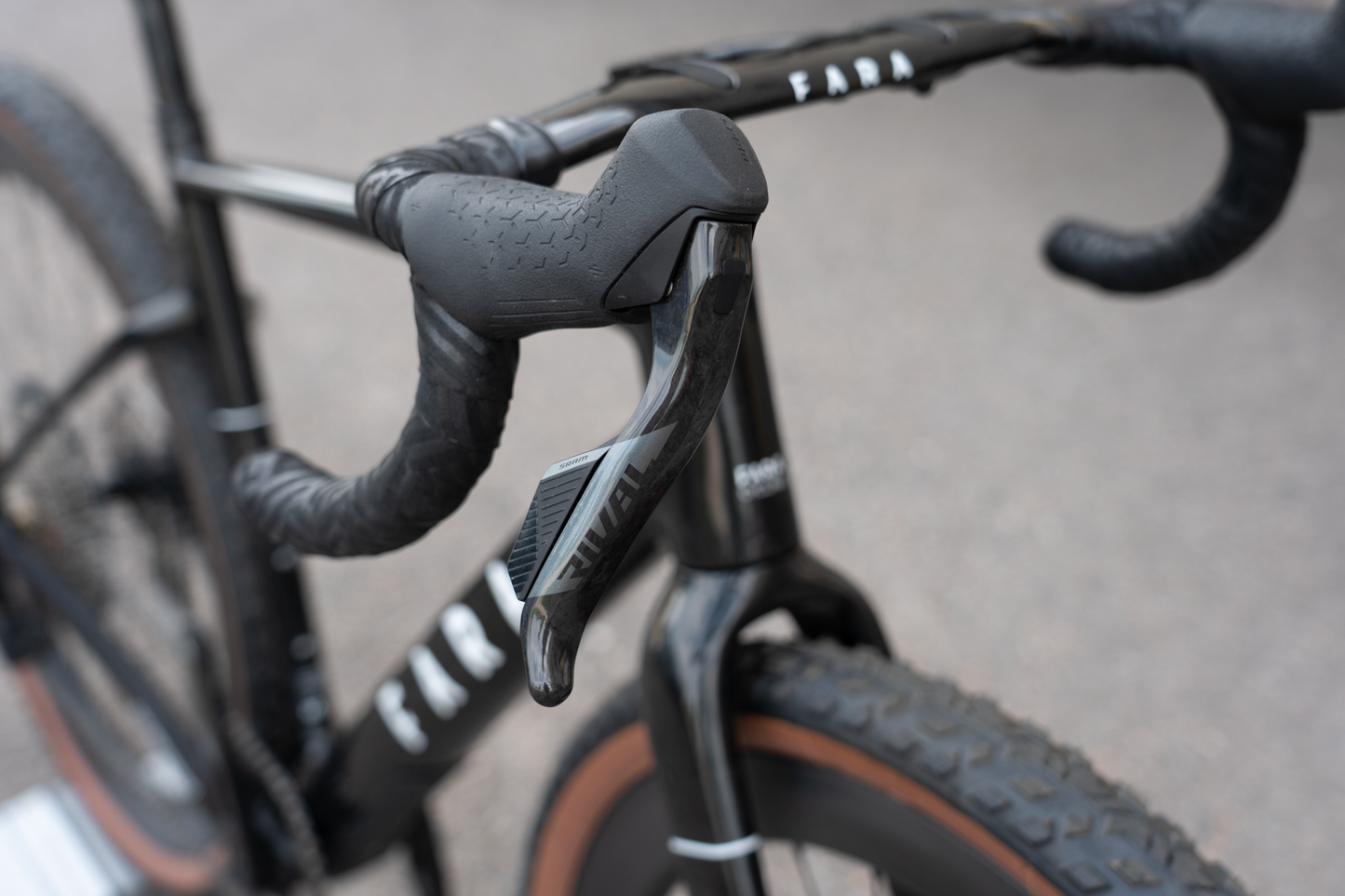 Fara Gr4 - Rival XPLR / GX Eagle mullet - Cycled Shop Edition - koko M / 53 cm