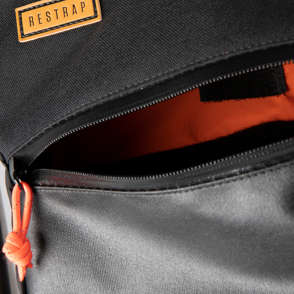Restrap Full Frame Bag Large - ramväska 9 L