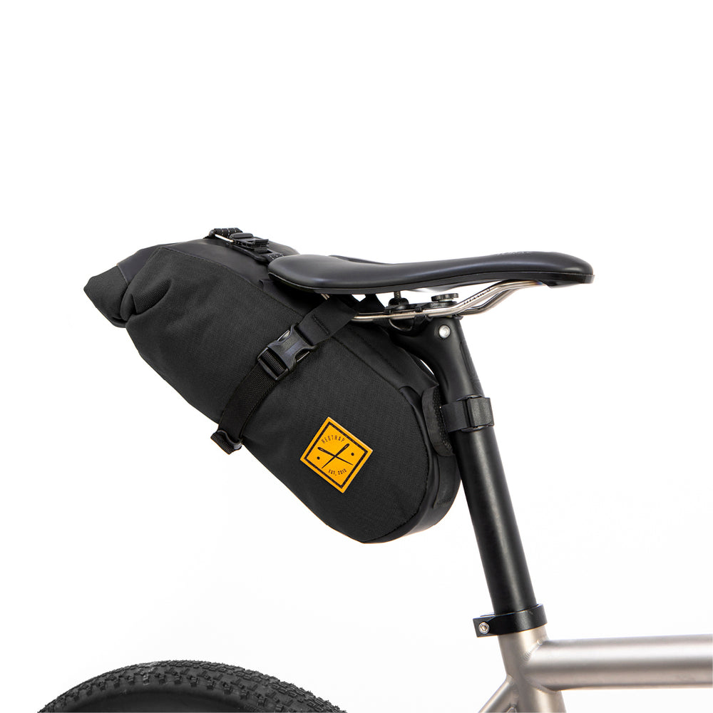 Restrap Saddle Pack - satulalaukku 4,5 L