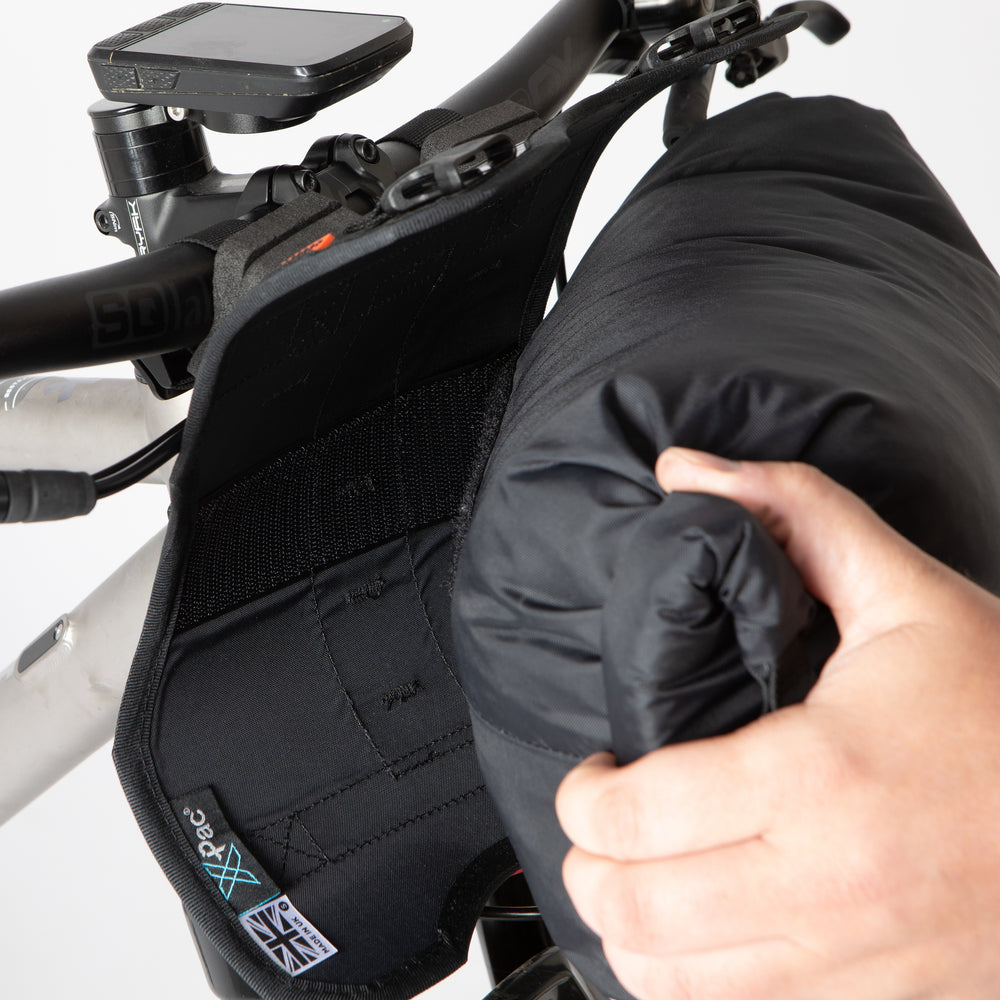 Restrap Race Bar Bag - Flat Bar- tankolaukku suoralle tangolle