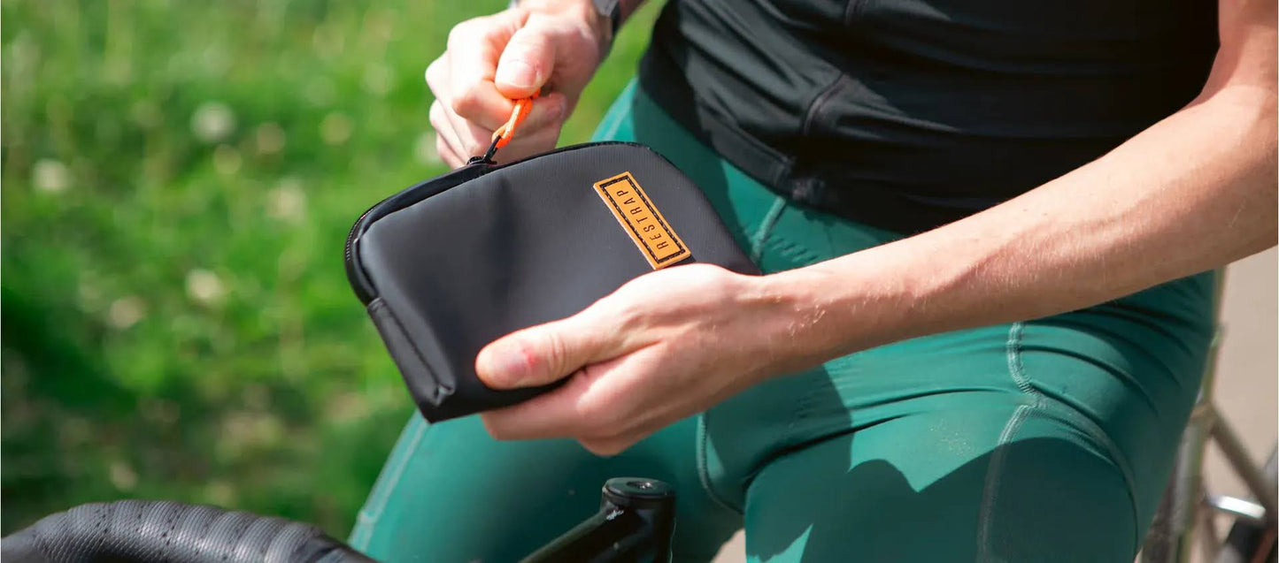 Restrap Travel Pouch - snadi vedenpitävä nyssäkkä